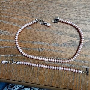 Pink matched pearl necklace and bracelet